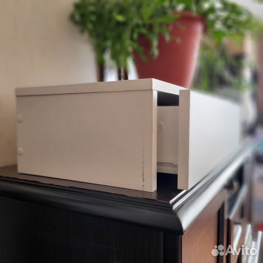 Комод навесной