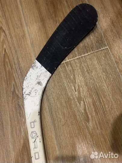 Клюшка хоккейная