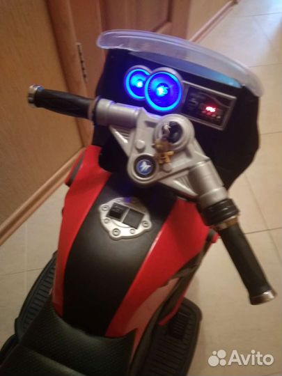 Мотоцикл на аккумуляторе.Детям До 6 лет