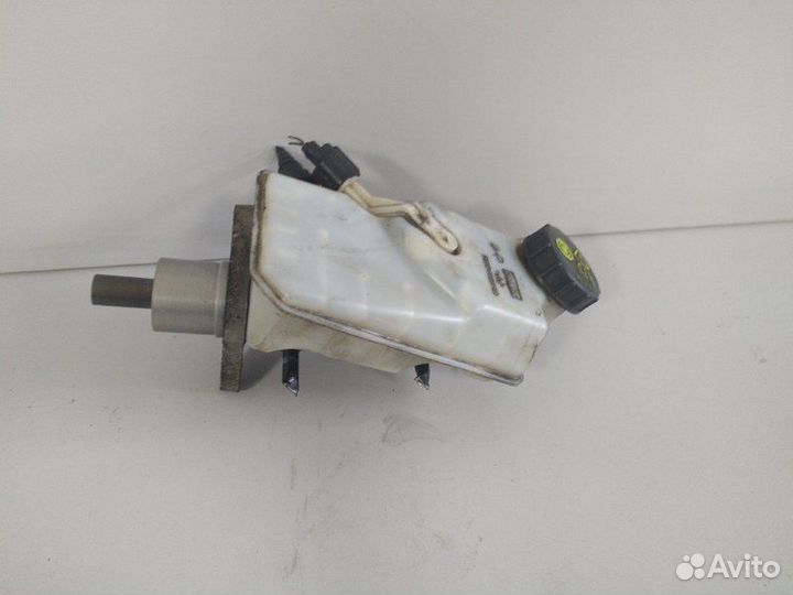 Цилиндр главный тормозной Ford Focus 2