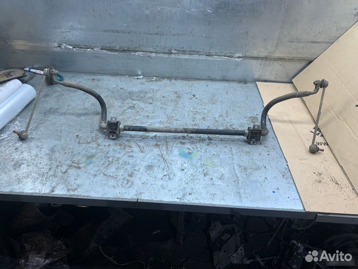 Стабилизатор передний Mitsubishi Outlander 3