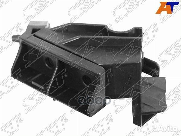 Крепление бампера toyota RAV4 00-05 RH ST-TYY2