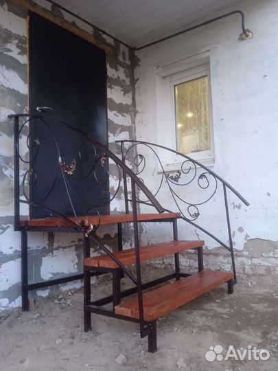 Кованые перила, лестницы