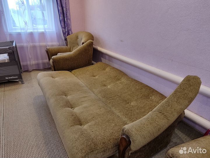 Диван и два кресла бу