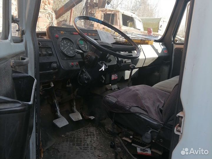 ЗИЛ 5301 бычок