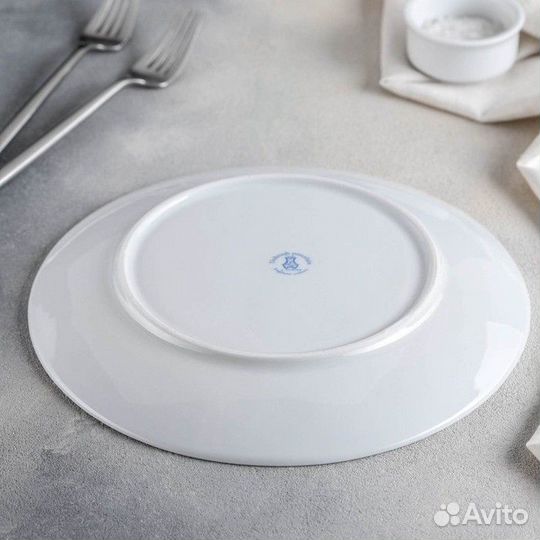 Тарелка Infinity, d24 см, цвет бирюзовый, фарфор