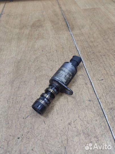 Клапан фазорегулятора Opel Astra H Z16XER