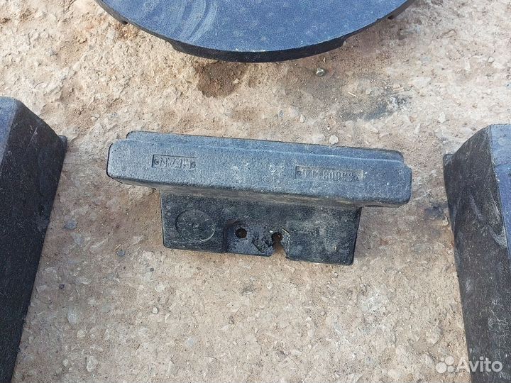 Наполнитель багажника Lifan X60