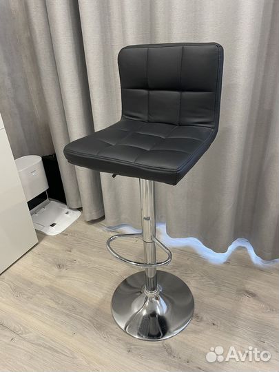 Барный стул