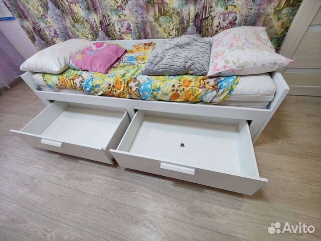 Кровать IKEA бримнес