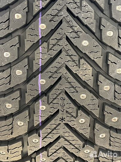 Nokian Tyres Hakkapeliitta 10p SUV 255/55 R19 111T