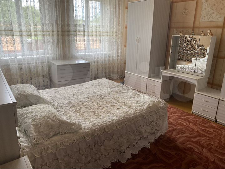 Дом 280 м² на участке 25 сот.