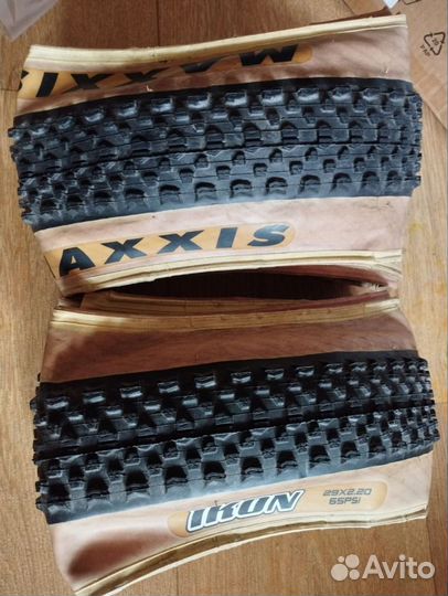 Maxxis Forekaster 29х2,35