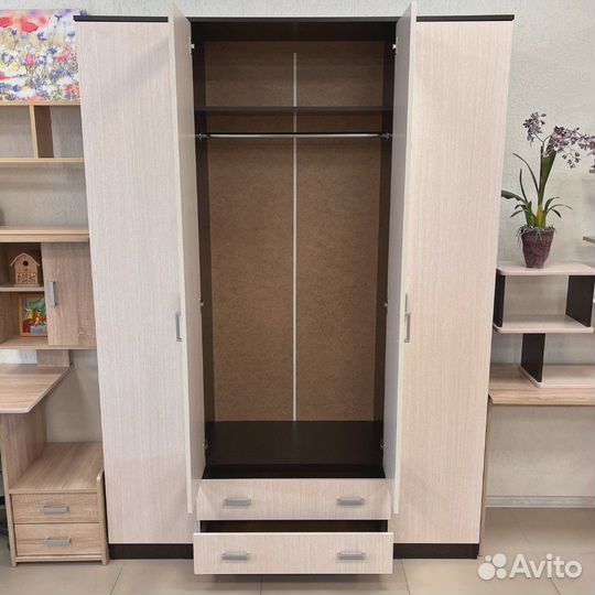 Шкаф для одежды