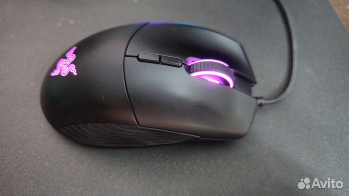 Мышь Razer Basilisk