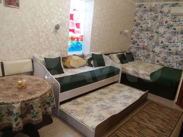 Комната 17 м² в 1-к., 1/2 эт.