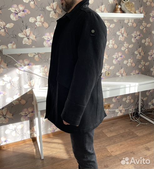 Драповое мужское полупальто