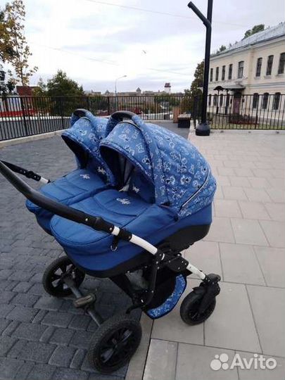 Коляска для двойни