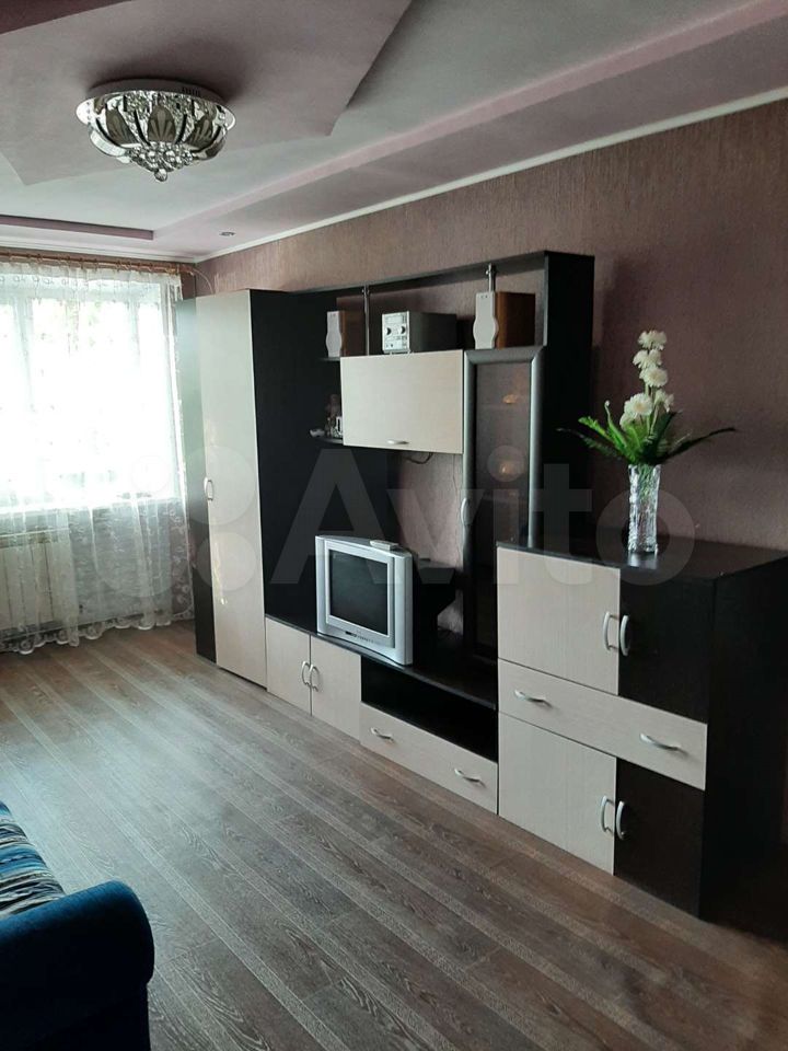 2-к. квартира, 53 м², 1/5 эт.