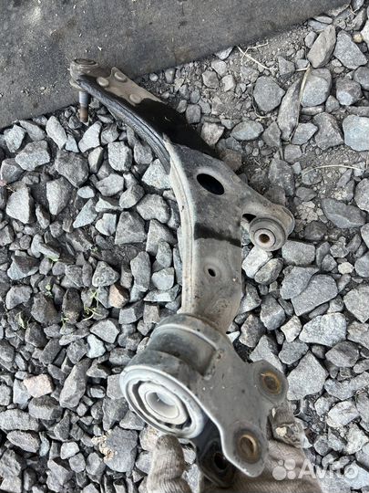 Рычаг передний Ford Focus 2