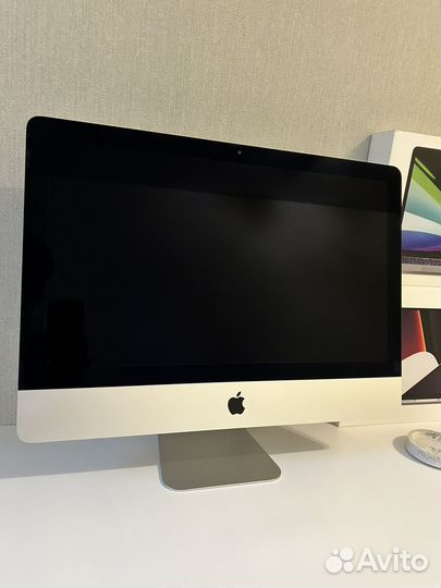 Apple iMac 21.5 mid 2014 SSD 256Gb