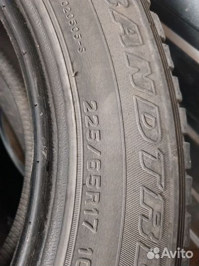 Dunlop Grandtrek Ice 02 225/65 R17