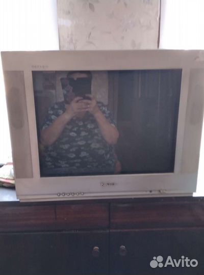 Телевизор