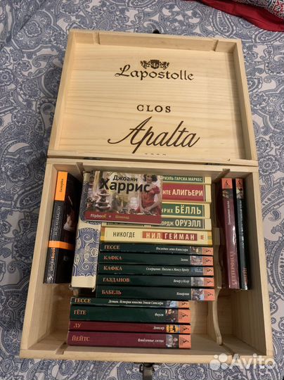 Деревянная коробка от вина с замком