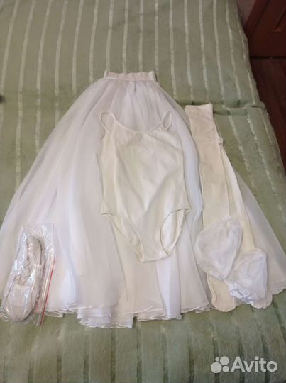 Юбка и купальник для гимнастики