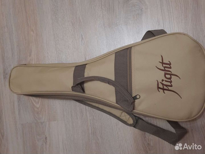 Укулеле flight