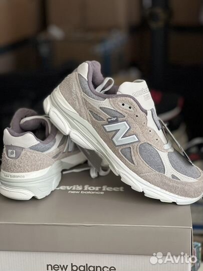 Кроссовки New Balance 990 LV3 Limited Edition 10US