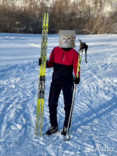 Лыжный разминочный костюм