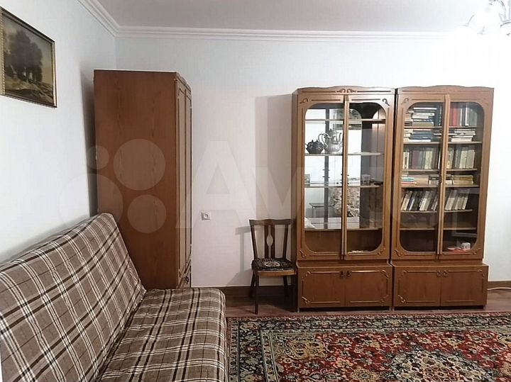 2-к. квартира, 58 м², 3/9 эт.