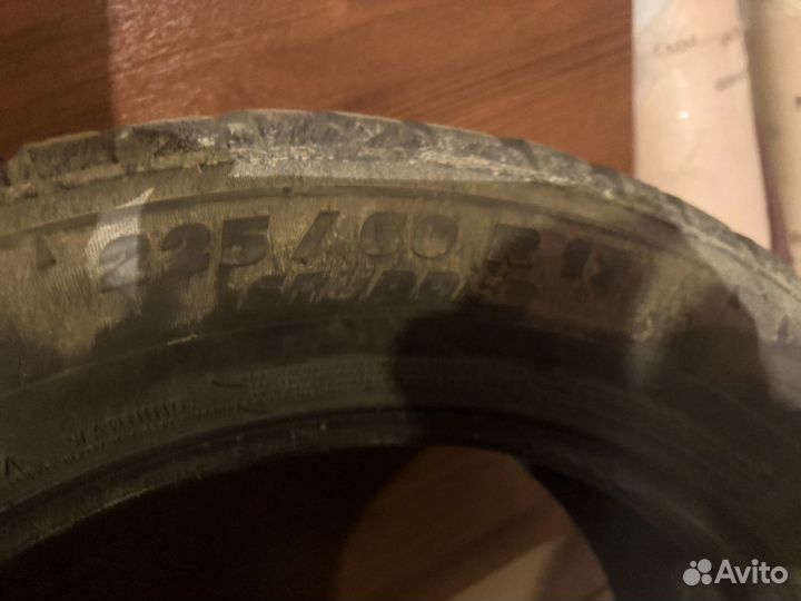 Bridgestone Blizzak Ice 225/60 R17 108L