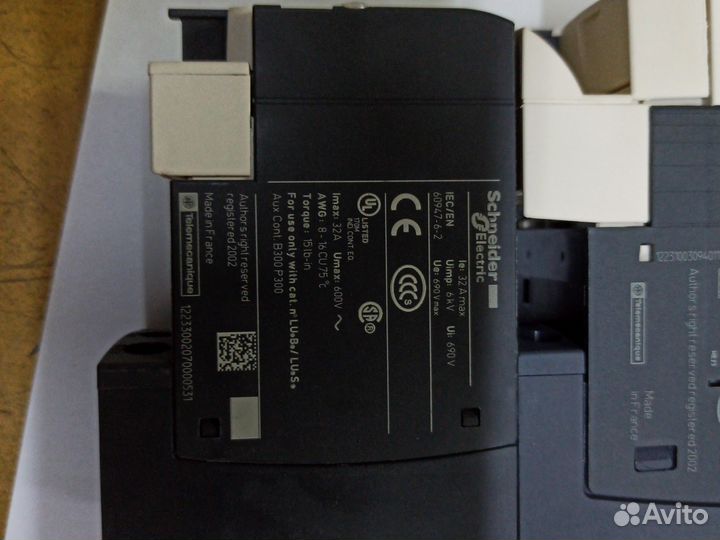 Schneider Electric LU2B12BL