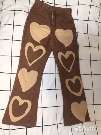 Джинсы клеш