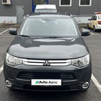 Mitsubishi Outlander 2.0 CVT, 2013, 86 000 км, с пробегом, цена 1 540 000 руб.