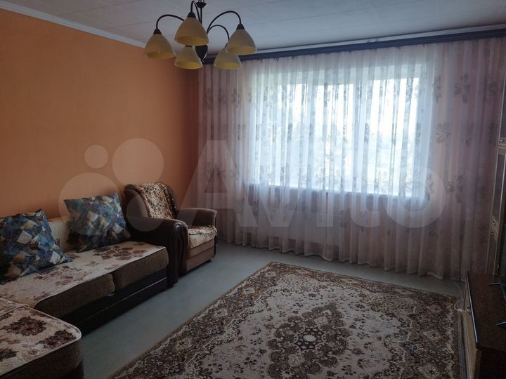 2-к. квартира, 50 м², 4/9 эт.