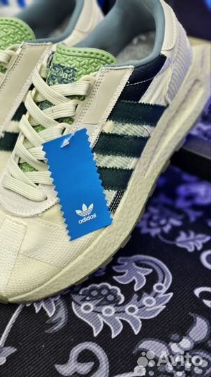 Кроссовки Adidas retropy e5 белые