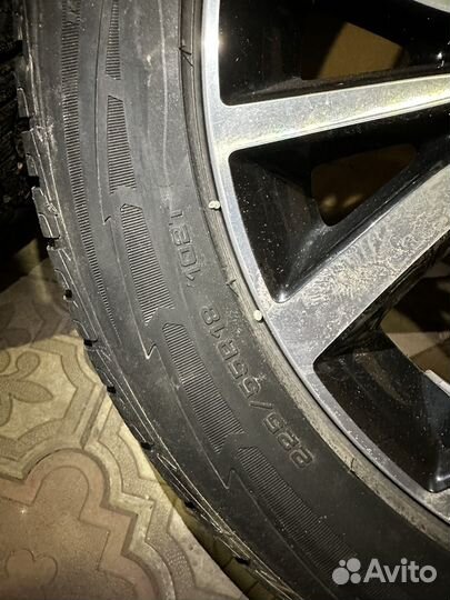 Goodyear UltraGrip Ice 225/55 R18