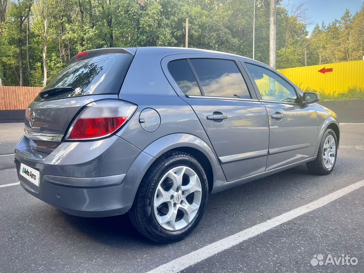 Opel Astra 1.8 AT, 2006, 267 234 км