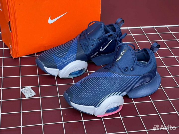 Кроссовки nike