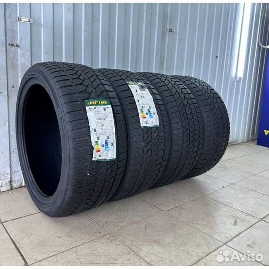 Westlake ZuperSnow Z-507 215/55 R18 98Y