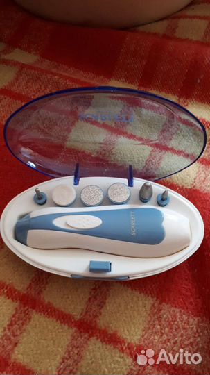 Уф шкаф и набор для маникюра