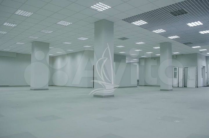 Помещение свободного назначения, 400.0 кв. м