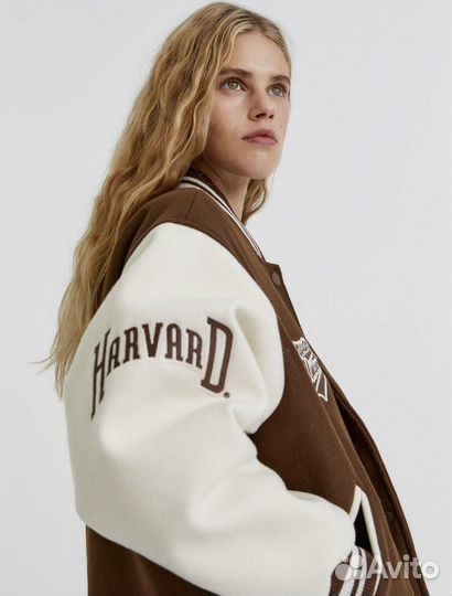 Pull and bear бомбер