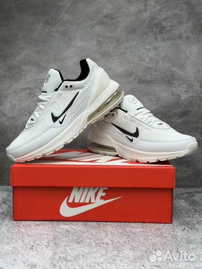 Кроссовки Nike Air Max