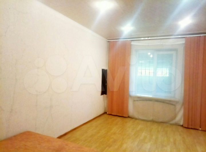 3-к. квартира, 69 м², 1/2 эт.