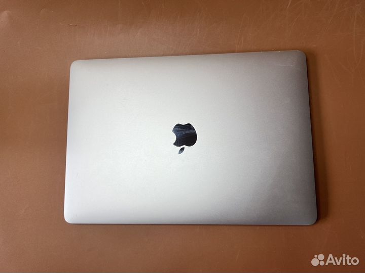 Apple MacBook Pro 13 2019 i7/16/512