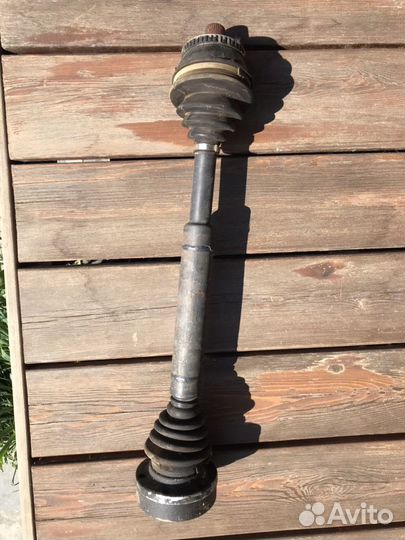 Приводной вал Audi A4